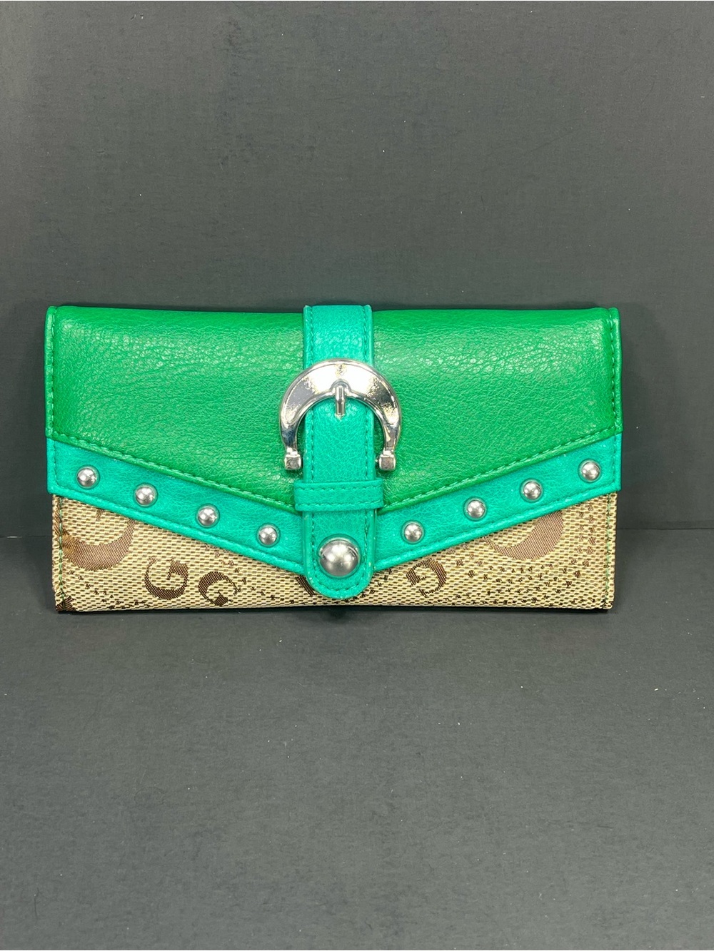 Green Logo-Print Faux Leather Accent Women's Wallet Buckle new with tags.